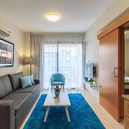 Soho City Apartments Ларнака Экстерьер фото