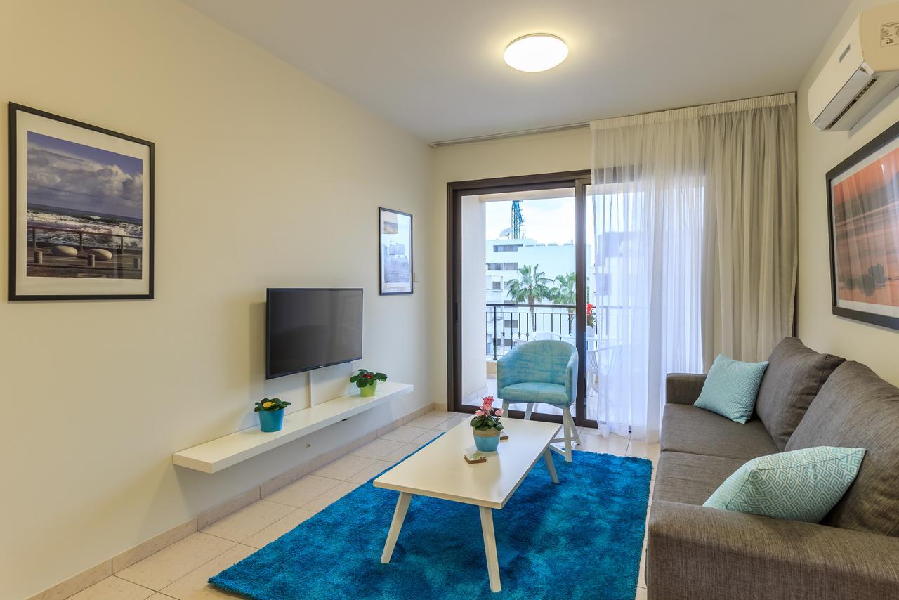 Soho City Apartments Ларнака Экстерьер фото