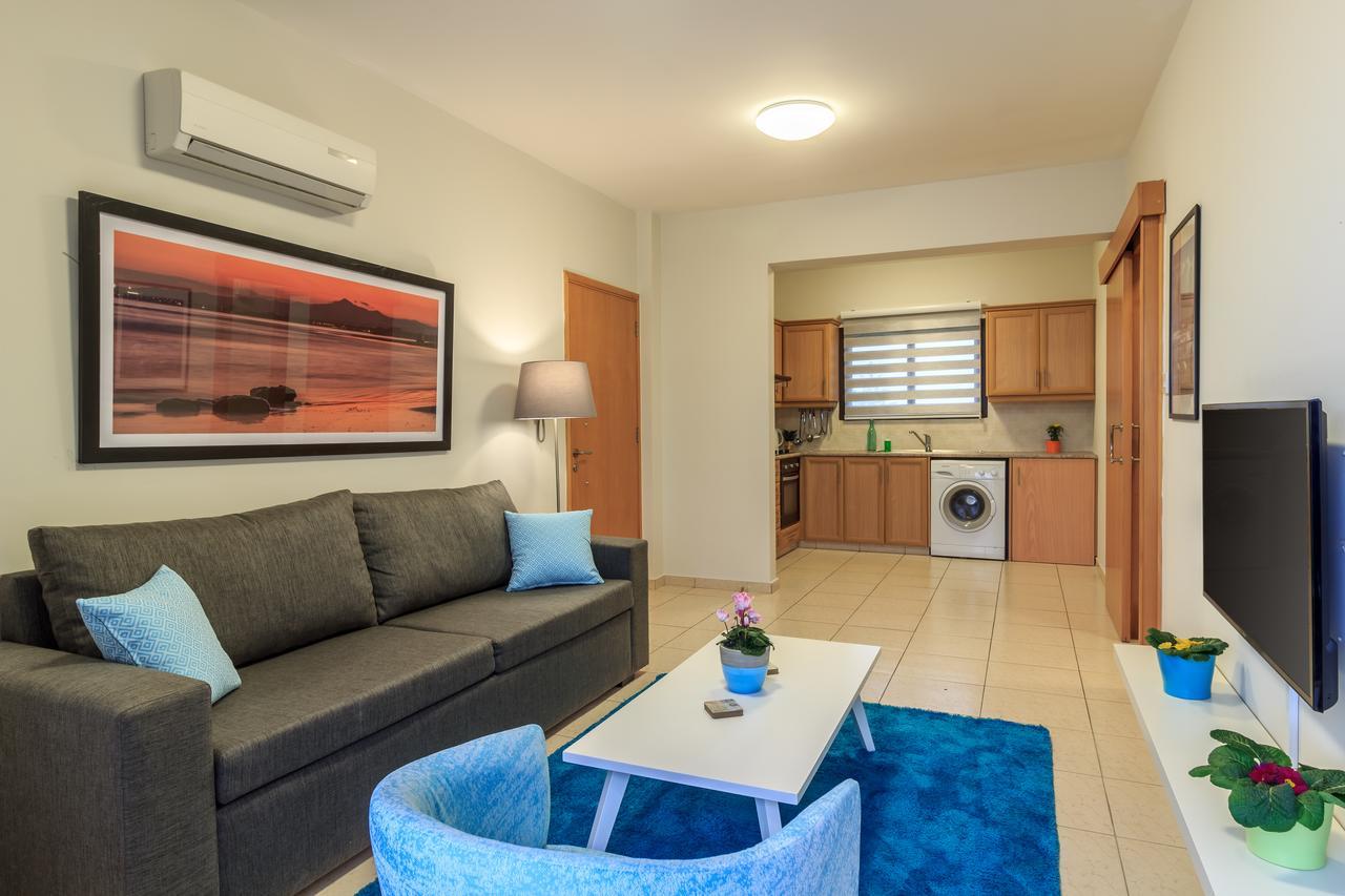 Soho City Apartments Ларнака Экстерьер фото