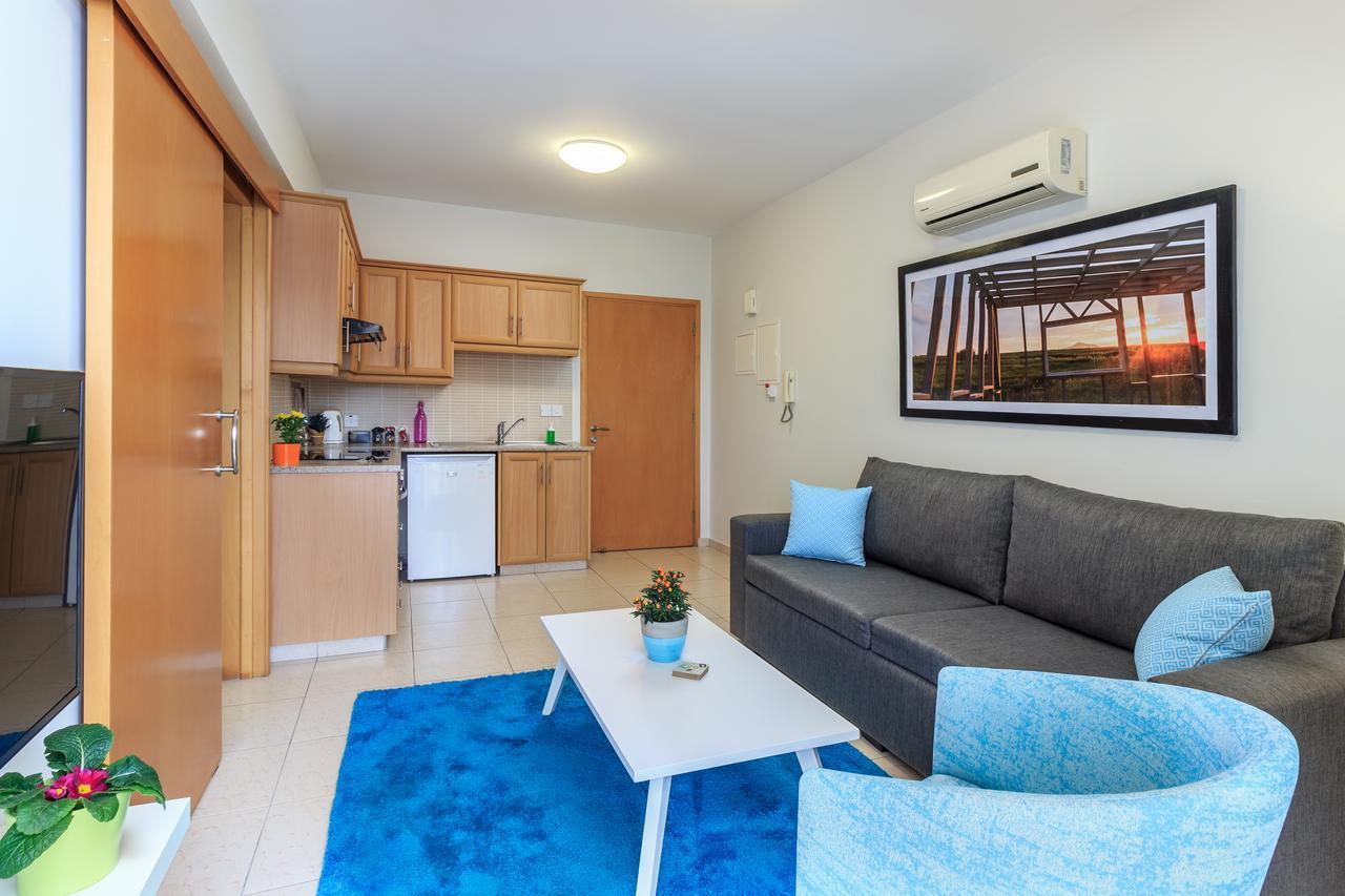 Soho City Apartments Ларнака Экстерьер фото