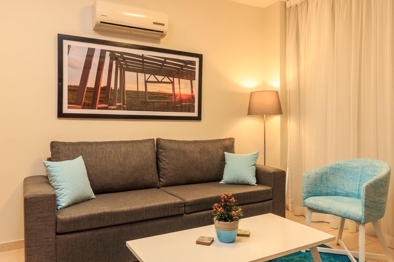 Soho City Apartments Ларнака Экстерьер фото