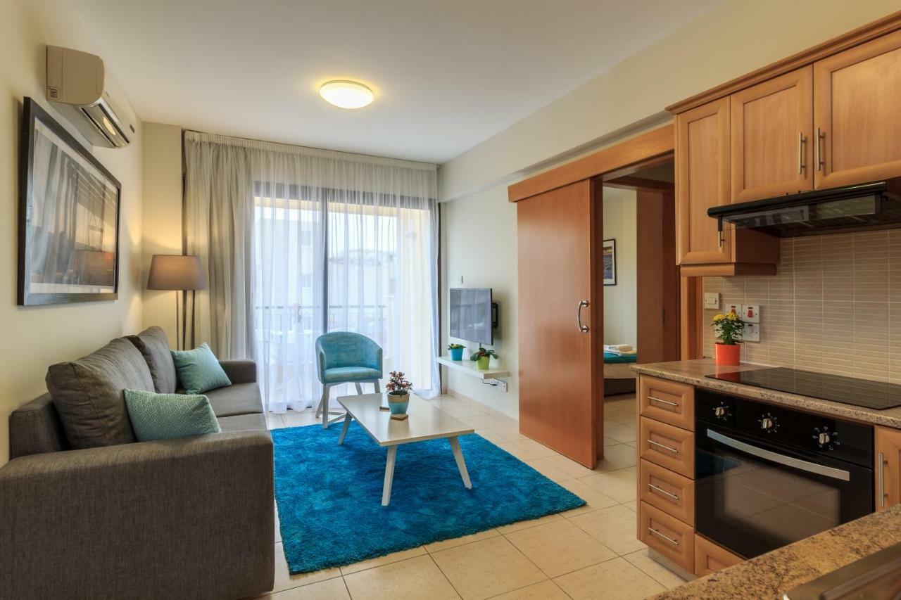 Soho City Apartments Ларнака Номер фото